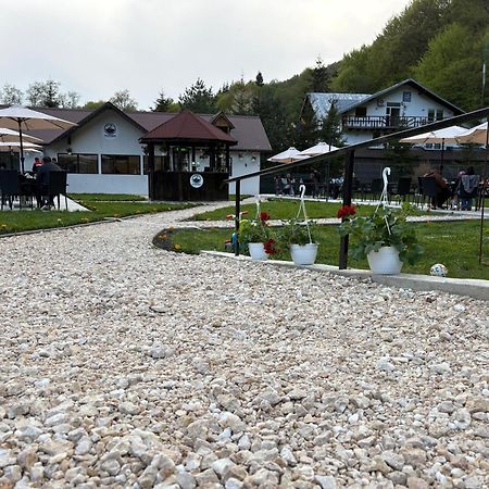 Cabana Izvoarele Doftanei Trăisteni Dış mekan fotoğraf